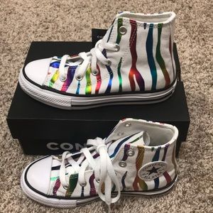 Youth size 13 converse new in box